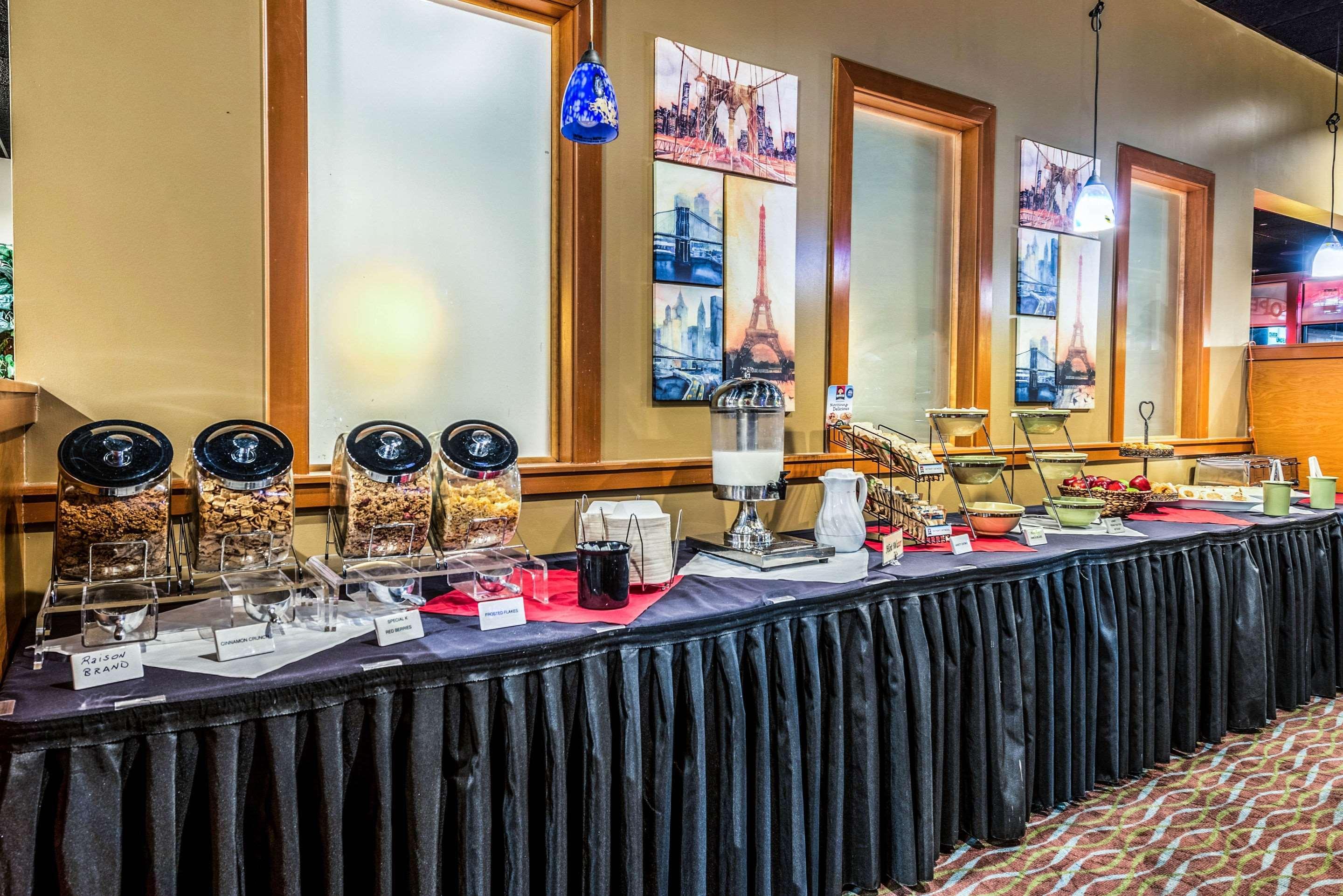Clarion Hotel Cincinnati North Sharonville Εξωτερικό φωτογραφία