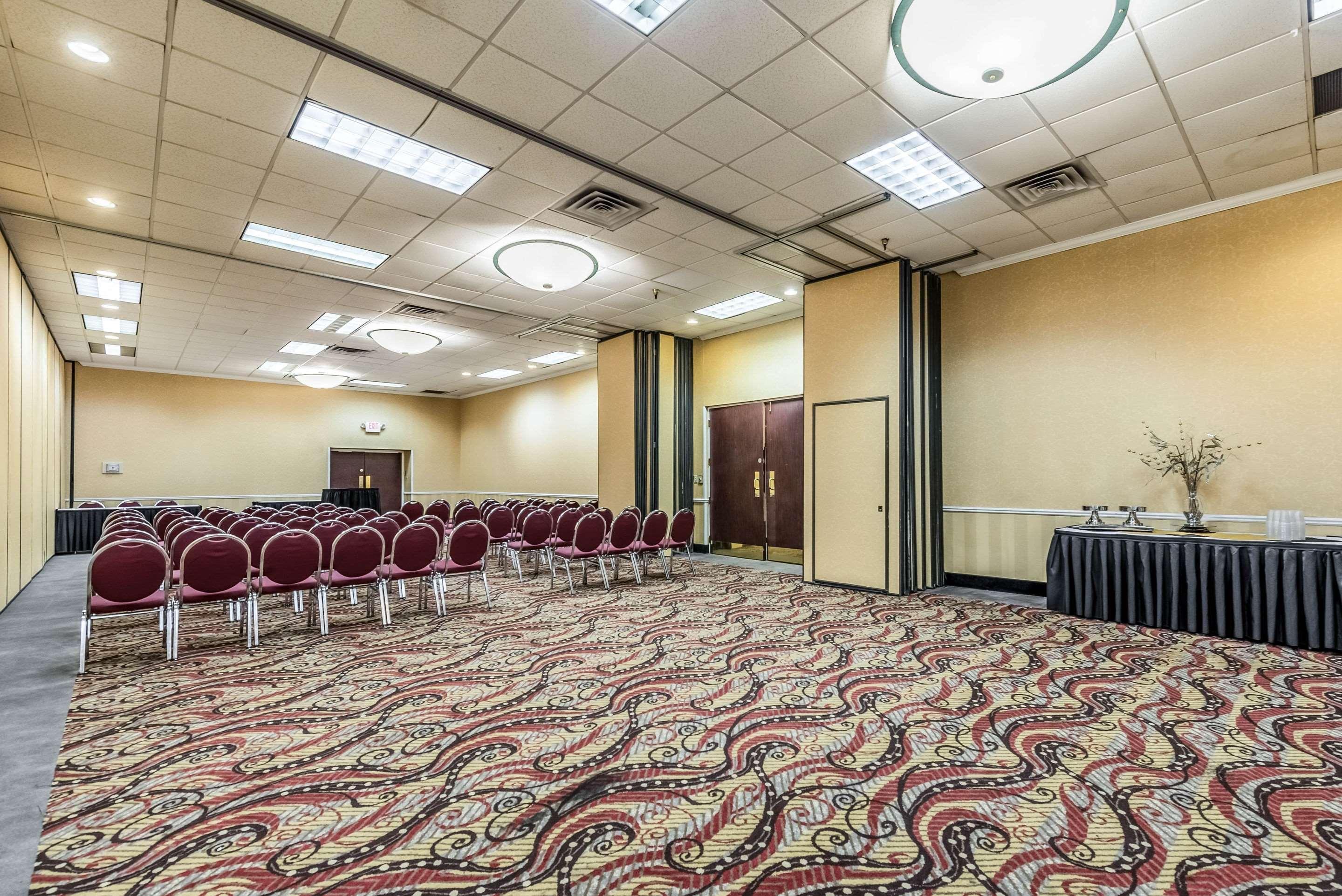 Clarion Hotel Cincinnati North Sharonville Εξωτερικό φωτογραφία