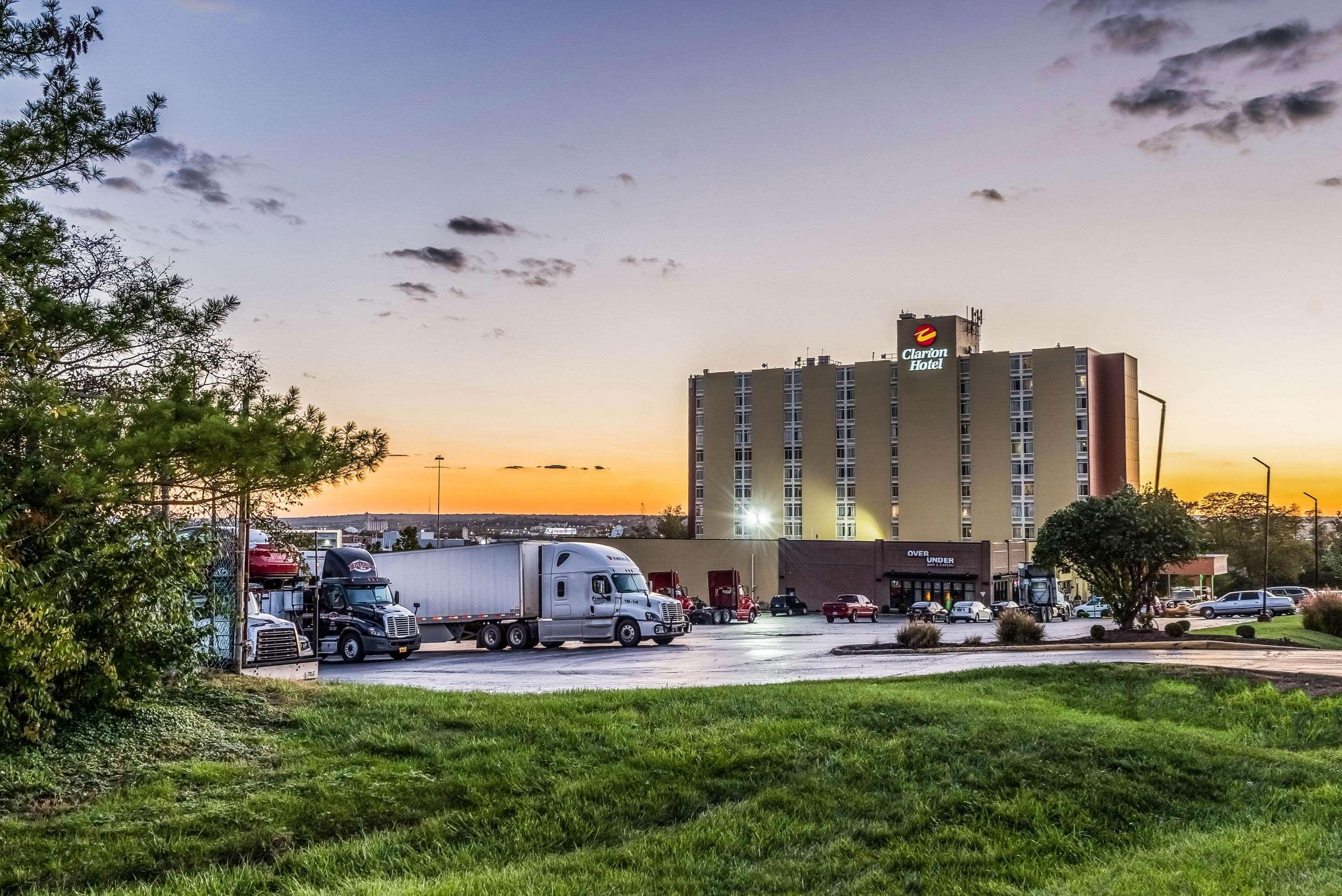 Clarion Hotel Cincinnati North Sharonville Εξωτερικό φωτογραφία
