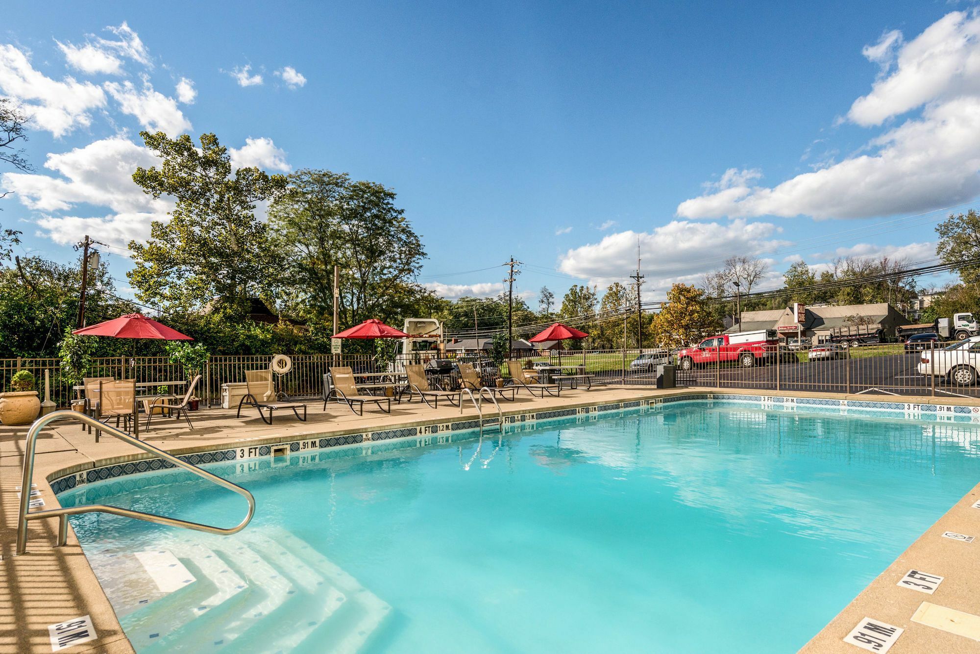 Clarion Hotel Cincinnati North Sharonville Εξωτερικό φωτογραφία