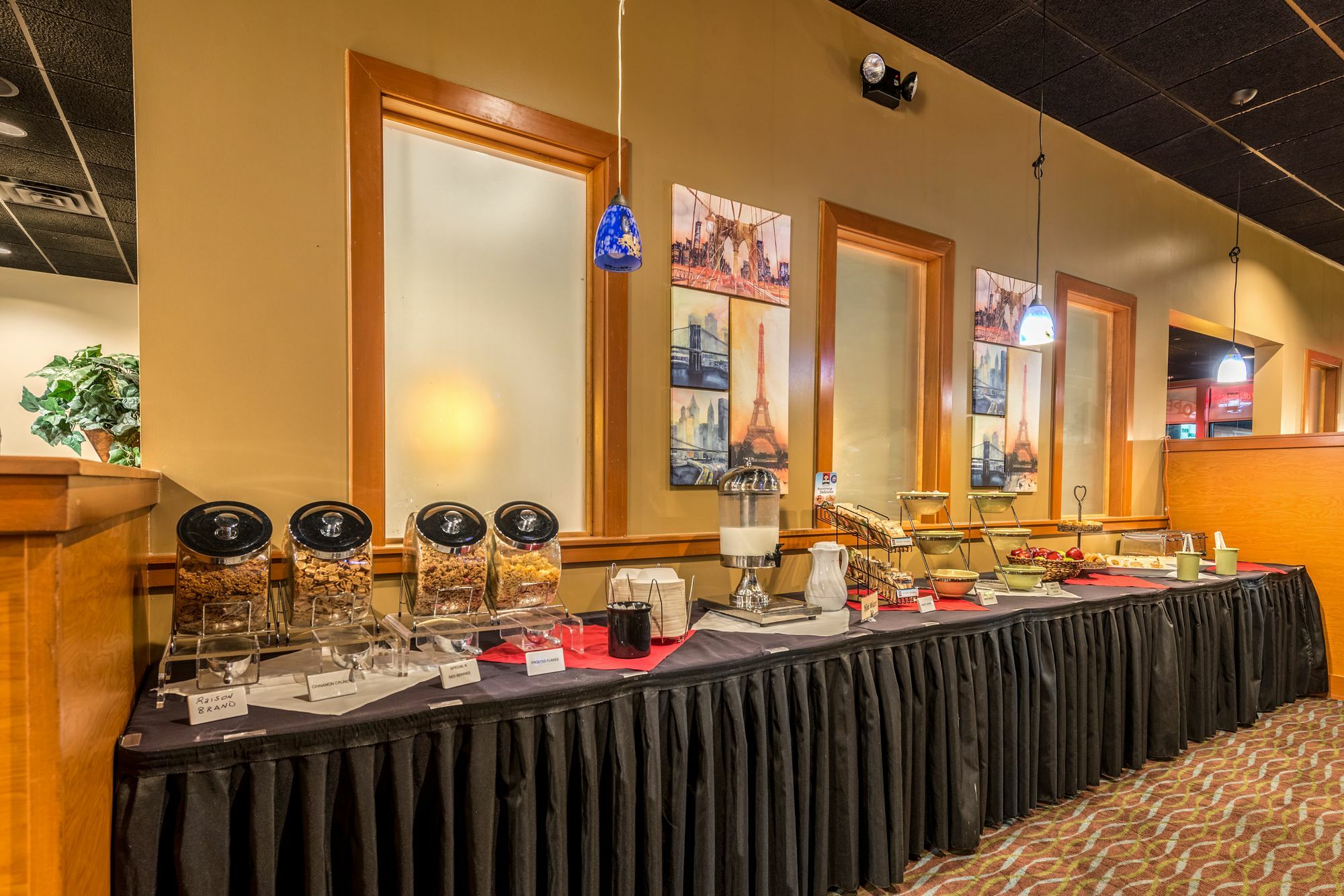 Clarion Hotel Cincinnati North Sharonville Εξωτερικό φωτογραφία